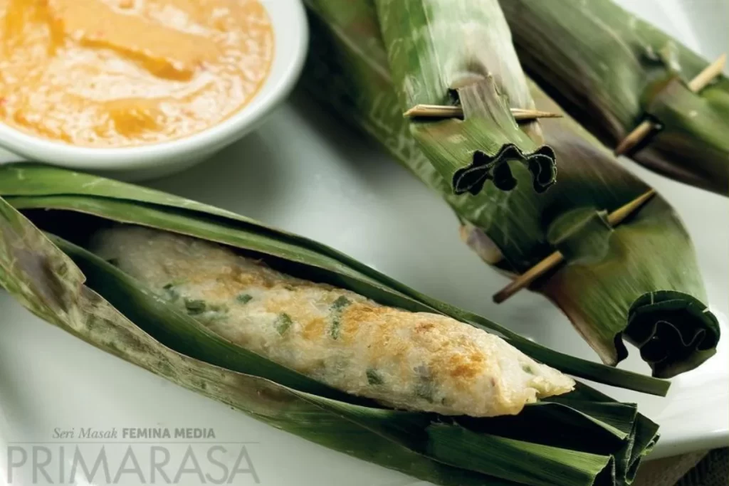 Menu Takjil Otak-Otak Tenggiri