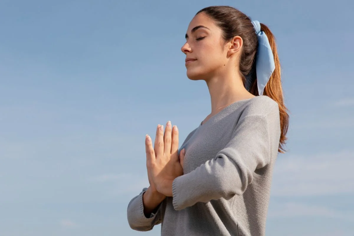 Read more about the article Mindful Breathing untuk Menenangkan Pikiran dengan Mudah di Tengah Kesibukan, Ini Manfaat dan Caranya