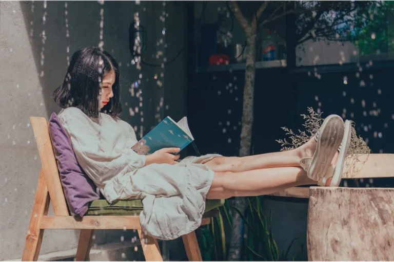 Read more about the article Temukan Keseimbangan dan Vitalitas lewat Sinar Matahari Sore