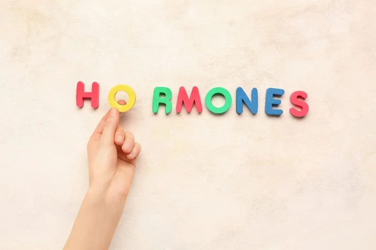 Read more about the article Mengenal Jenis-Jenis Hormon Tubuh yang Utama untuk Keseimbangan Fisik dan Mental
